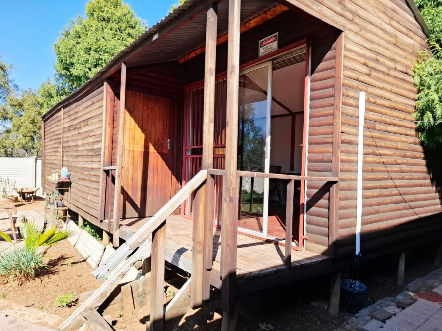 5 Bedroom Property for Sale in Wilgehof Free State